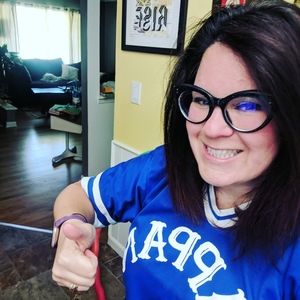 Meet your Posher, Rebecca